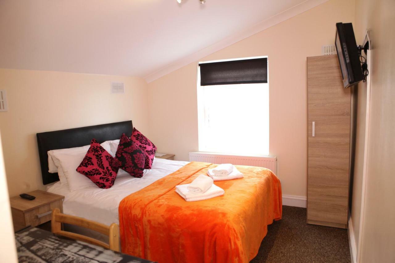 Hr Accommodation Londra Esterno foto